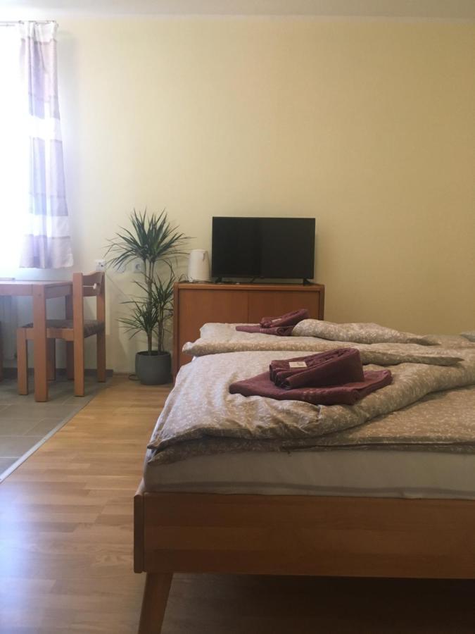 Lindenhof Ybbs Bed & Breakfast Ибс ан дер Донау Екстериор снимка