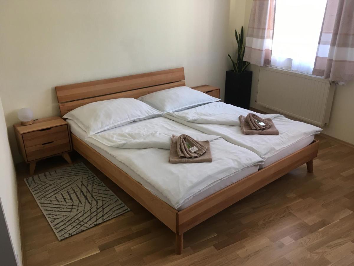 Lindenhof Ybbs Bed & Breakfast Ибс ан дер Донау Екстериор снимка